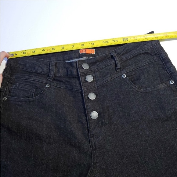 ModCloth Black High Waist Rise Button Fly Jeans - Picture 7 of 11